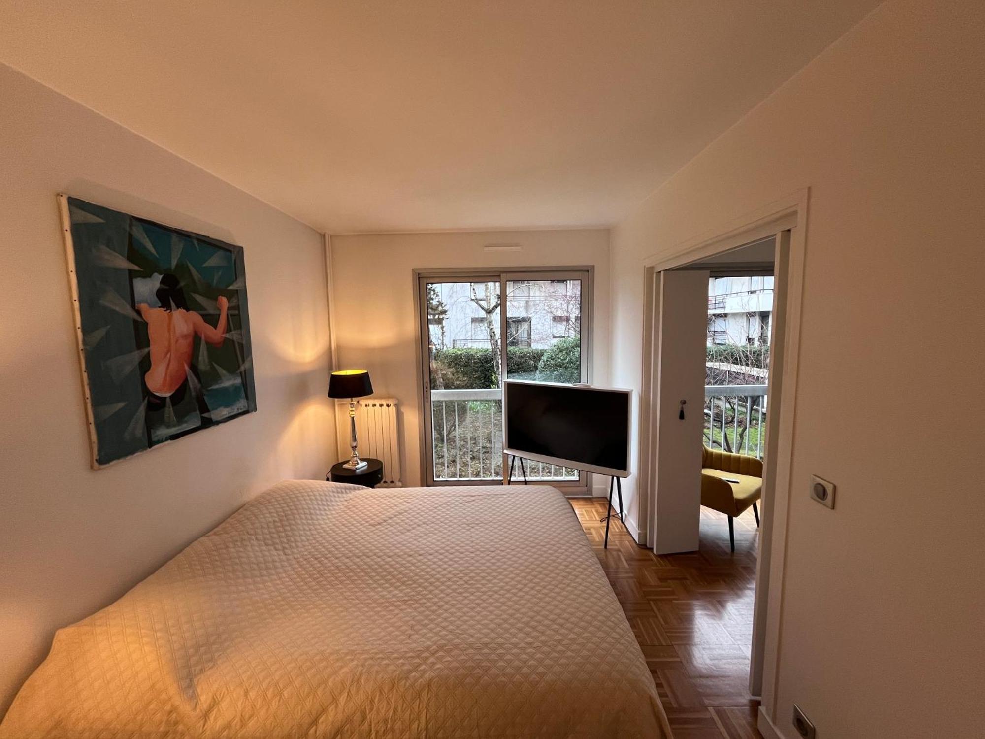 Suite 2 Pieces Sur Jardin Paris Exterior photo
